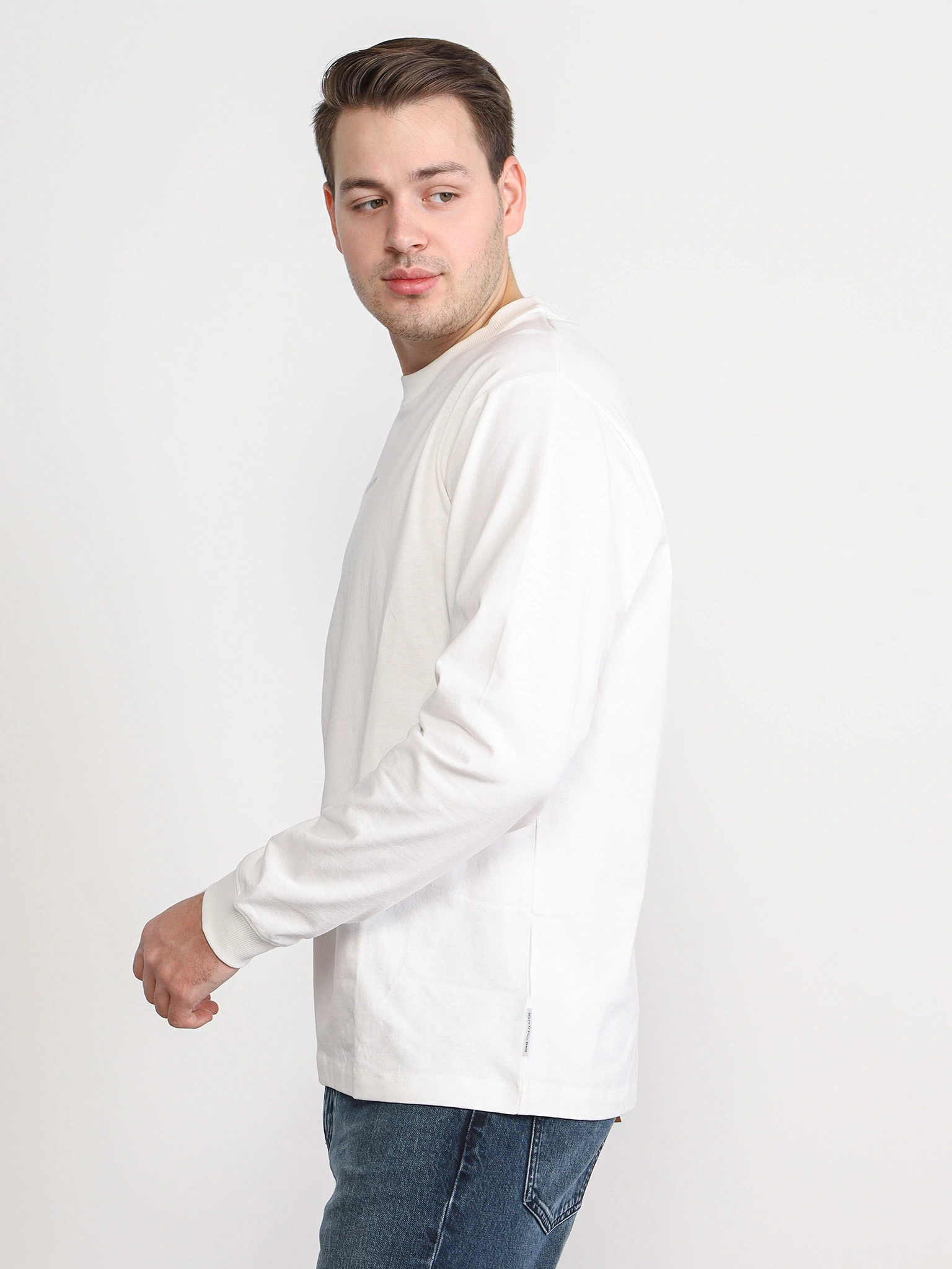 Лонгслив белого цвета из хлопка 